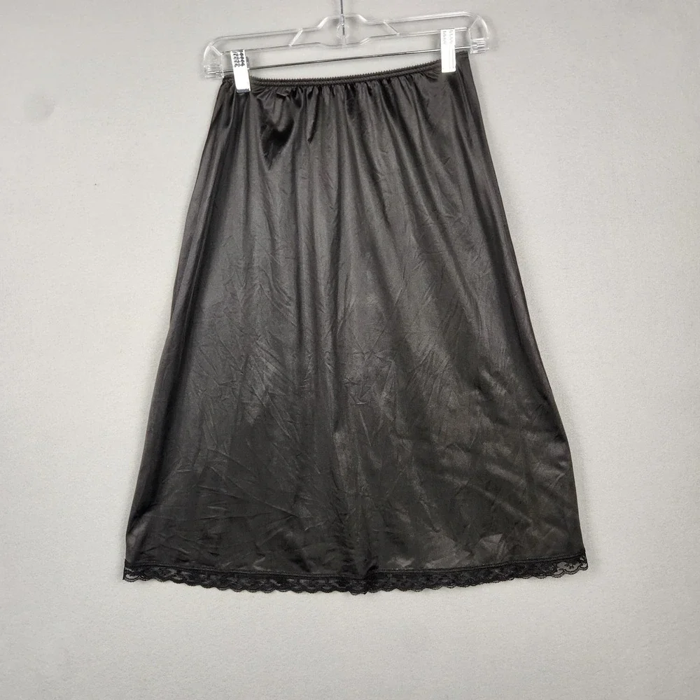 Vintage Warners Half Slip Skirt Womens Large Black Nylon Lace Trim Made‎ USA 90s